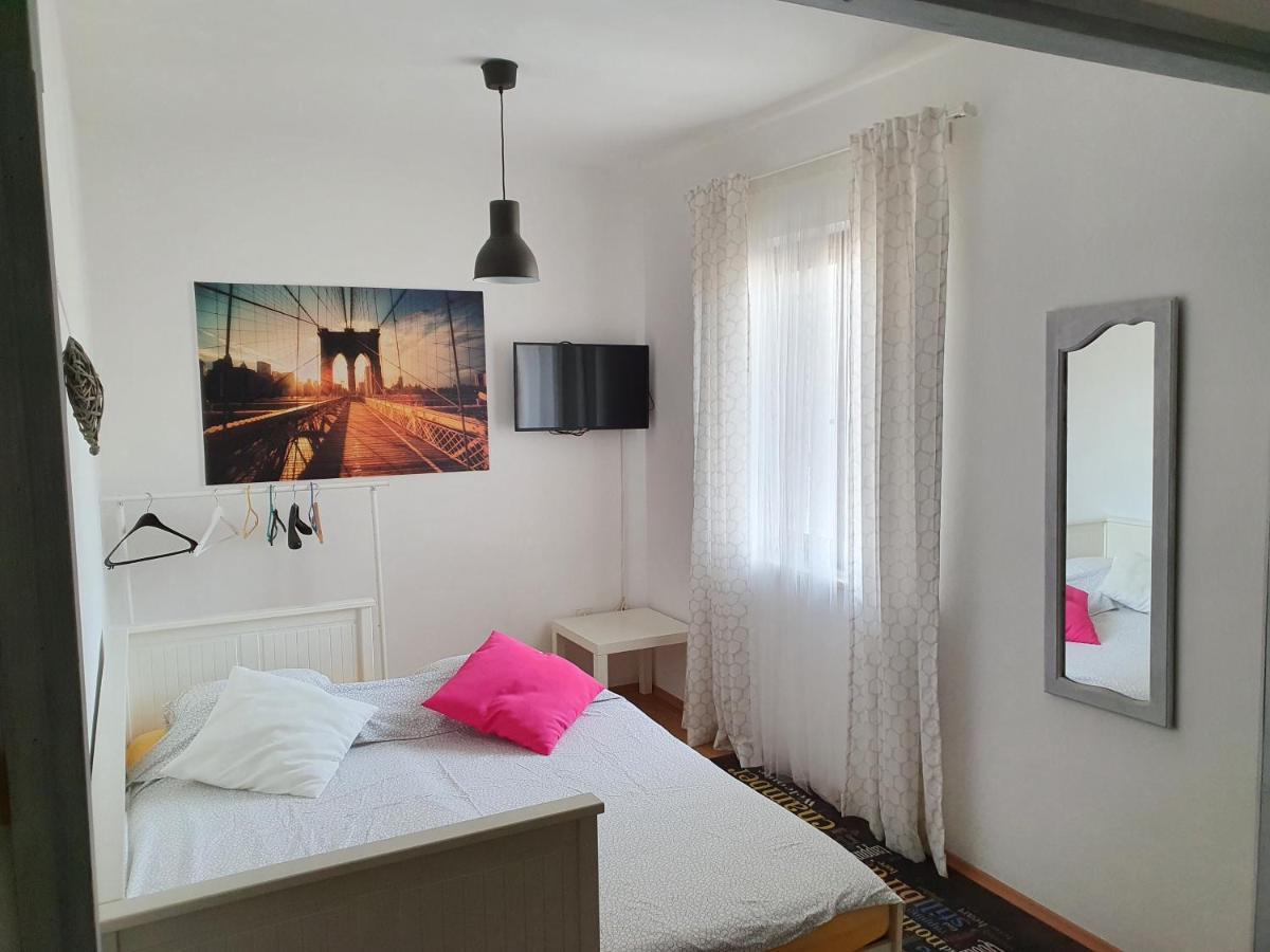 Aenona Sunny Apartment Vrsi Exteriör bild